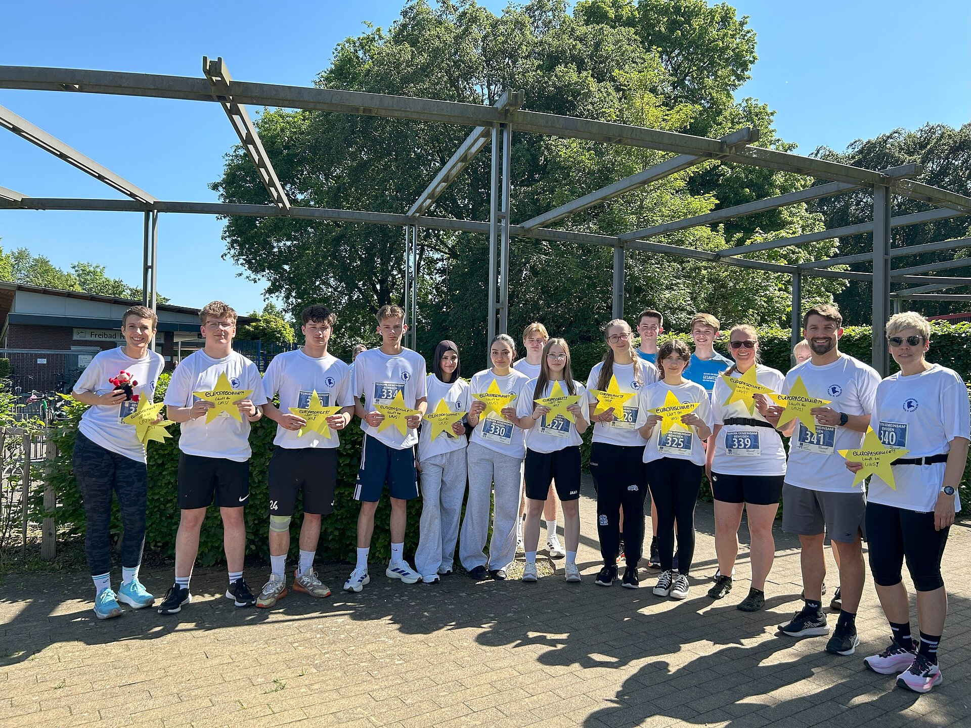 Läuferinnen und Läufer beim Europa-Lauf in Rietberg